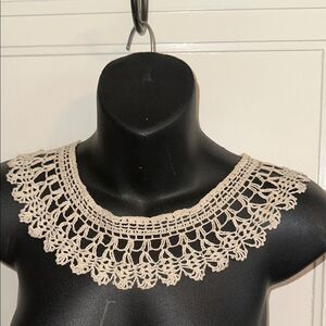 Vintage Cream Crochet Collar